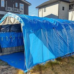 パイプ車庫・パイプガレージ・仮設使用のみ、天幕は新品未使用