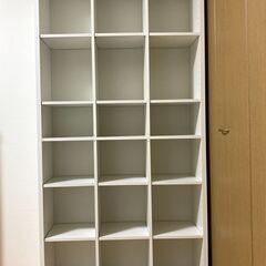 グレン　本棚　書棚　ニトリ　白　壁面収納　2個ありますの画像