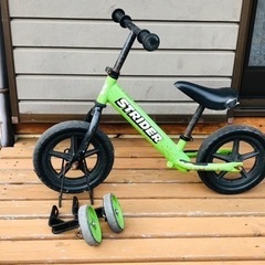 子供用ストライダーの画像