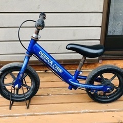 子供用ストライダーの画像