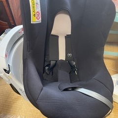 カーメイト　チャイルドシートの画像