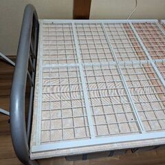 パイプベッド ずり落ち防止付 スノコ付の画像