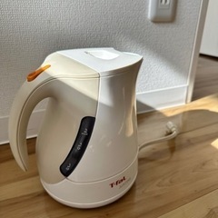 T-fal 電気ポットの画像