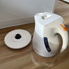 T-fal 電気ポットの画像