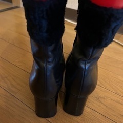 ボア付きショートブーツの画像