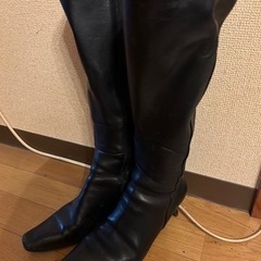 黒皮ロングヒール