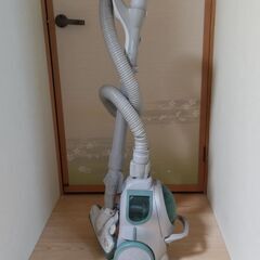 NAl 掃除機(生活家電)の中古が安い!激安で譲ります・無料で NAl 掃除機(生活家電)の中古が安い!激安で譲ります・無料で