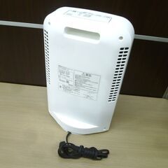 アイリスオーヤマ セラミックファンヒーター 2019年製 JCD-12TDSW1-W ホワイト 人感センサー付 首振り 暖房機器 季節家電 IRIS OHYAMA 苫小牧西店の画像