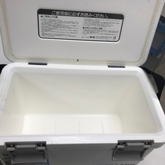 取引場所　南観音　I 2312-898 伸和　クーラーボックス　11ℓ 汚れ　キズあり　CBX-11Lの画像
