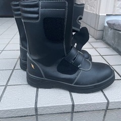 安全靴の画像