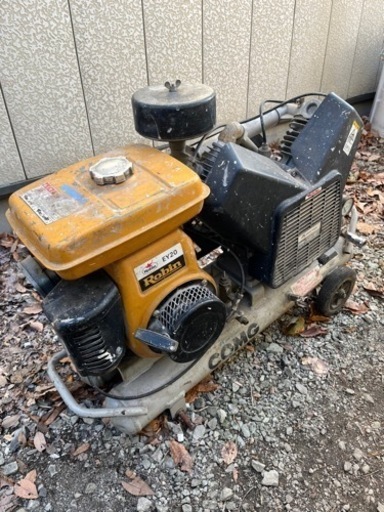 アネスト岩田 PLUE-22-7 エンジンコンプレッサー •L22-10 1/4