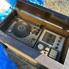 VICTOR Ki-Fi Stereo Audiola ビクター ラジオ FM AM レコードプレーヤー レコード盤 家具調 レトロ オーディオ 音響の画像