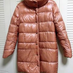 リバーシブル　ダウンコートの画像