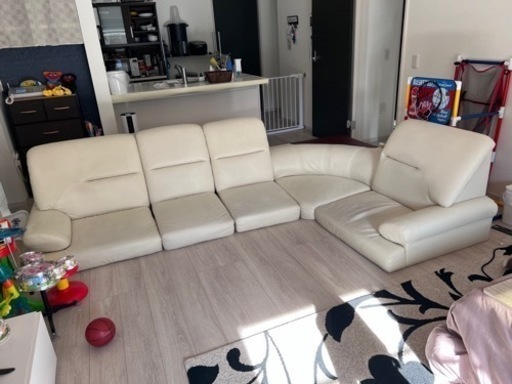 取引中‼️4人から5人掛けソファ❗️❗️