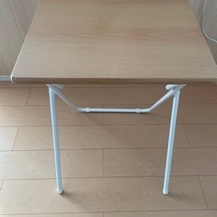 ニトリ　テーブル