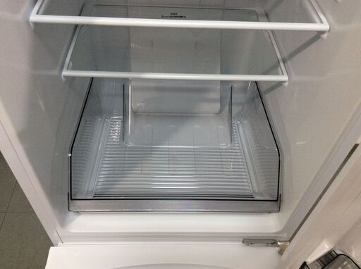 （1/8受渡済）YJT8007【TOSHIBA/東芝 2ドア冷蔵庫】極美品 2023年製 GR-U15BS-W 家電 キッチン 冷蔵冷