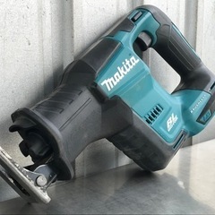 E93J◇マキタ◇充電式レシプロソー◇18V◇本体のみ◇未使用替え刃3本付き◇JR188D E93J◇マキタ◇充電式レシプロソー◇18V◇本体のみ◇未使用替え