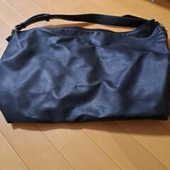 GLOBAL WORKのバック