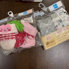 新生児用　ミトン　靴下7-9センチの画像