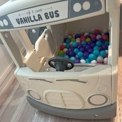 YaYa 室内遊具　vanilla bus バニラバス　大型室内遊具　滑り台の画像