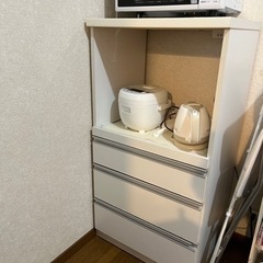 【決定済み】食器棚