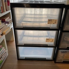 【無料・あげます】衣装ケース　3段タイプ×2、1段タイプ×1 の画像