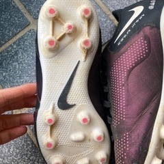 【NIKE】サッカーシューズ　21.5cmの画像