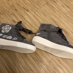 お話中　サイズ23.5㎝ラメ　ストーン　ショートブーツの画像