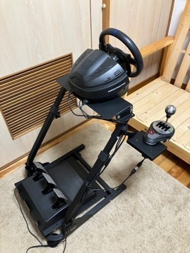 ハンドルコントローラー専用台