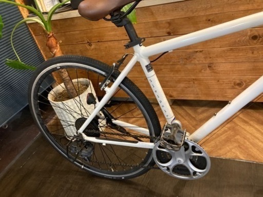 新春SALE！【ブレーキワイヤー新品！】カゴ付き700×28cクロスバイク 3
