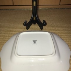 【美品】ノリタケのお皿(フルーツモノグラム)スタンド付きの画像