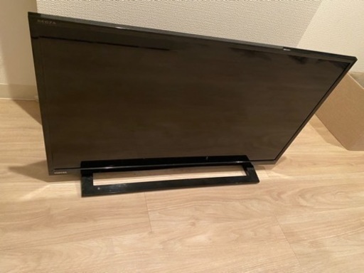 6000円【値段交渉可】東芝REGZAテレビ32インチ（32S22）