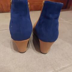 これからの季節にいかがですか？月末処分予定です！ツートーンカラーショートブーツLの画像