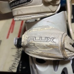 スノーボード　ビンディング　カバー付きの画像