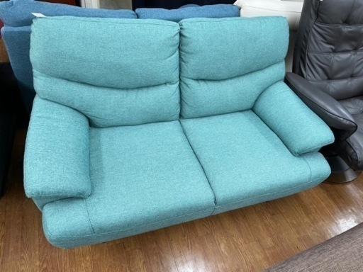 2人掛けソファー入荷しました