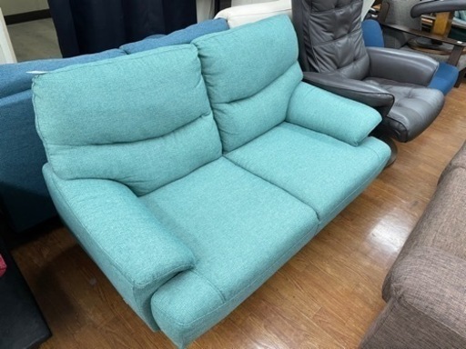 2人掛けソファー入荷しました