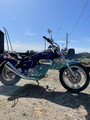 ホンダ　マグナ50希少　急募のため格安で販売します