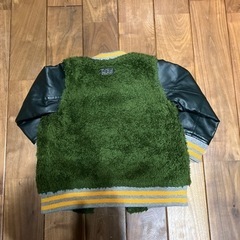 BREEZE ジャンパー　110cmの画像