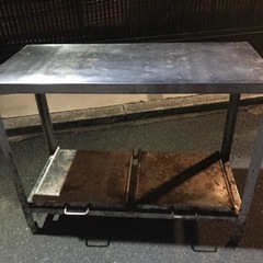 【値下げ】ステンレス作業台　可動式天板の画像