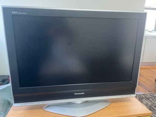 パナソニック　液晶テレビ　32インチ