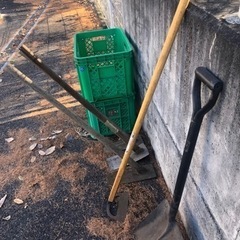 【決まりました】使い古した農具の画像