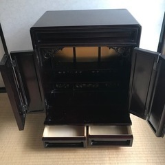小型の仏壇の画像