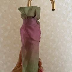 カラフル鮮やかなな折り畳み傘の画像