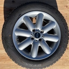BMW MINI 175/65/R15 スタッドレスの画像