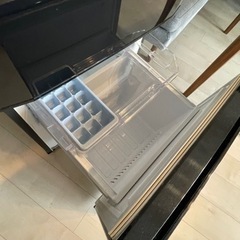 三菱ノンフロン冷凍冷蔵庫　MR-P15E-B1形の画像
