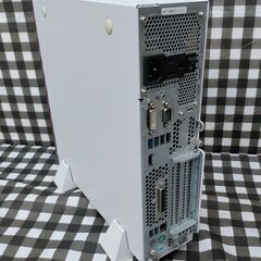 富士通 ESPRIMO D586/MW / Windows10 / Celeron G3900の画像