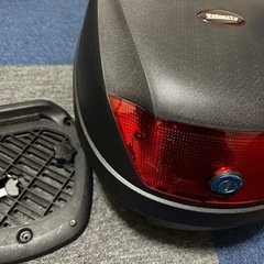 バイクリアボックス　28L