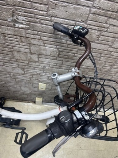 年末SALE??東京23区配達無料　新基準　ヤマハ　パスバビー　8.9Ah リチウム 電動自転車 中古 1254