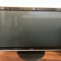 パナソニック　50型テレビ
