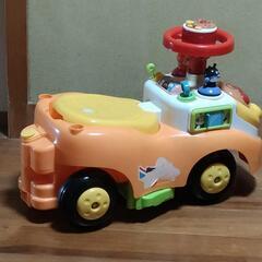 (決まりました)アンパンマンの車　室内用の画像